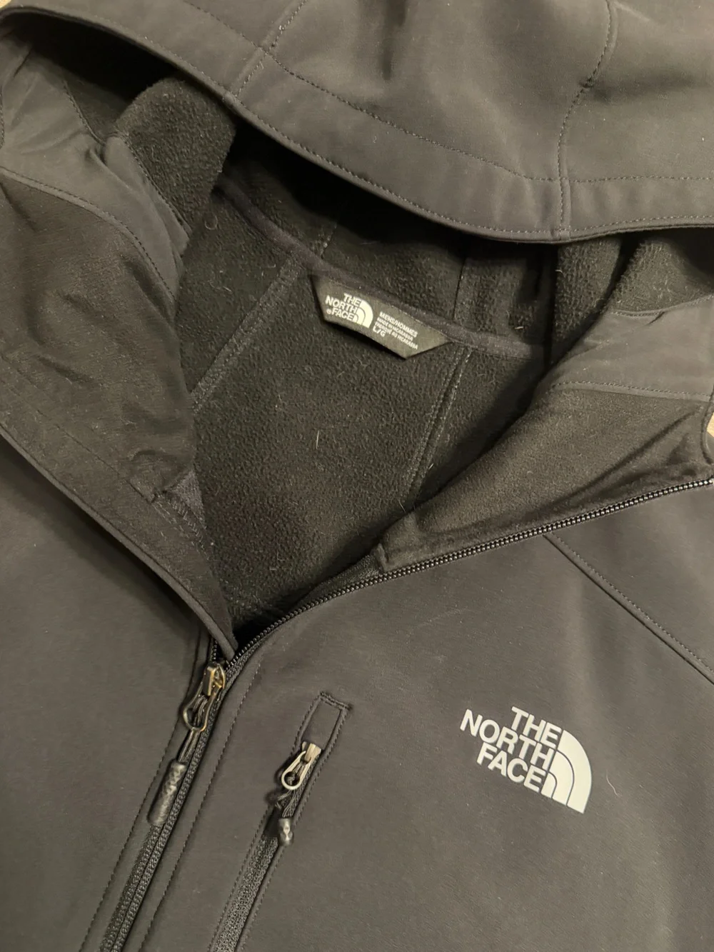 The North Face Black Hooded Softshell Jacket - Lightweight Men’s Large